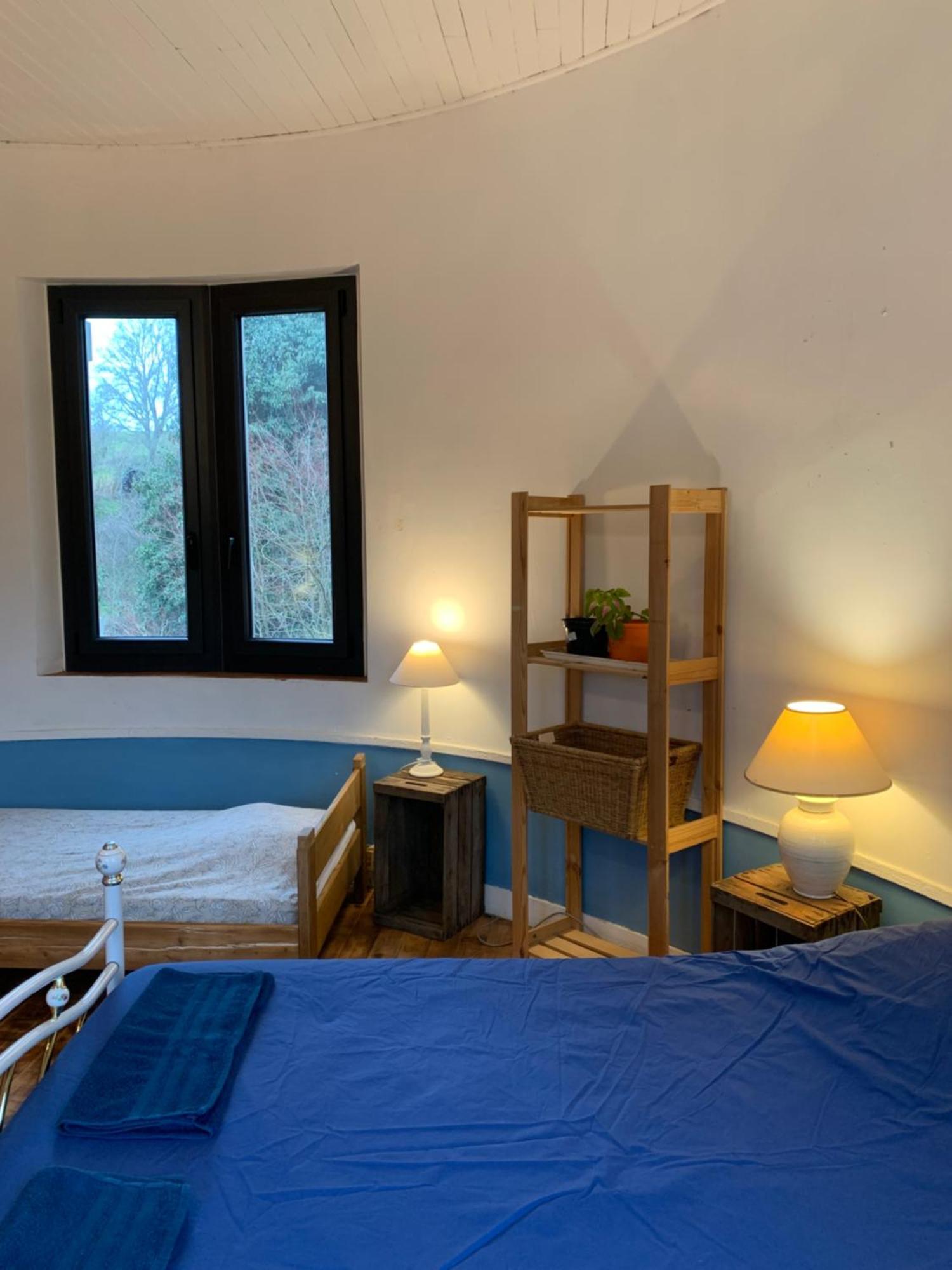 Les Favouilles - Gite & Chambres D Hotes Dauphin Δωμάτιο φωτογραφία