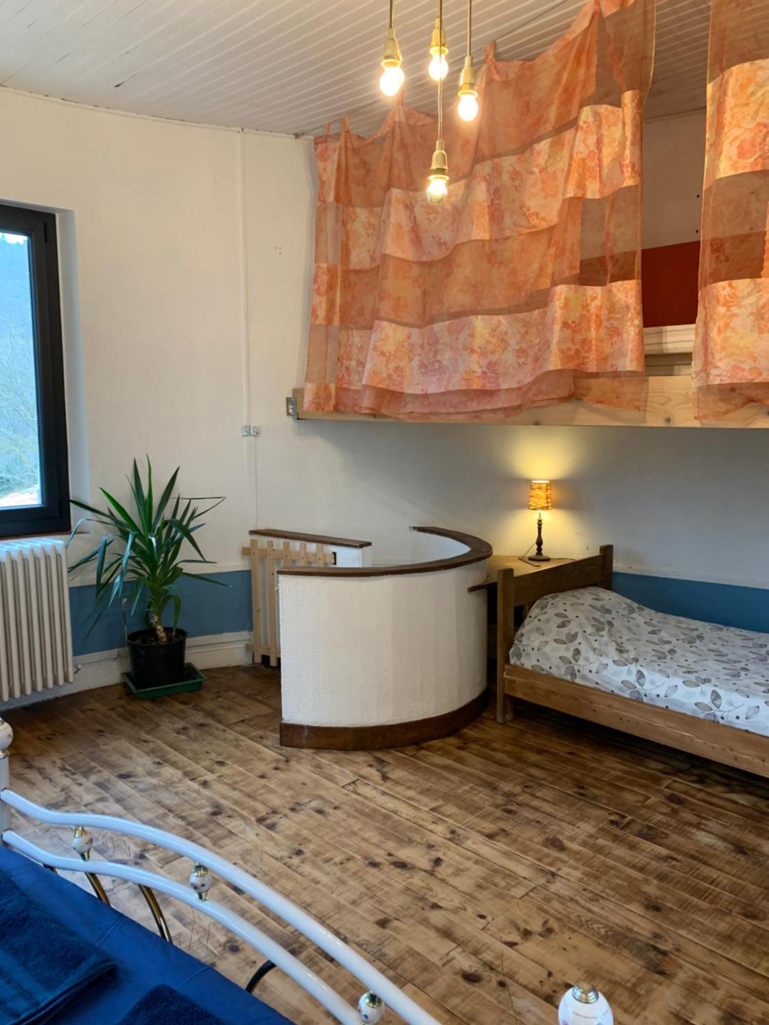 Les Favouilles - Gite & Chambres D Hotes Dauphin Εξωτερικό φωτογραφία