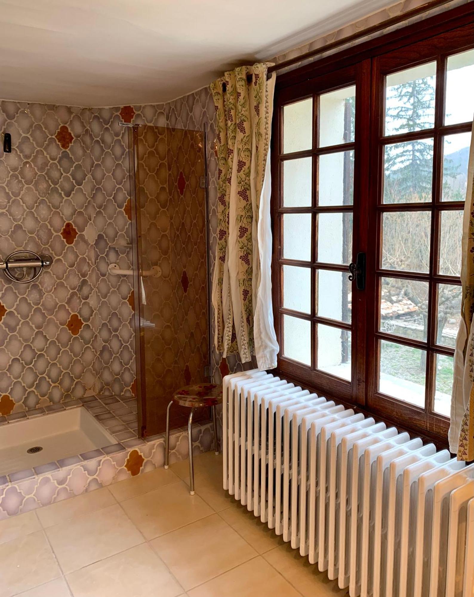 Les Favouilles - Gite & Chambres D Hotes Dauphin Εξωτερικό φωτογραφία