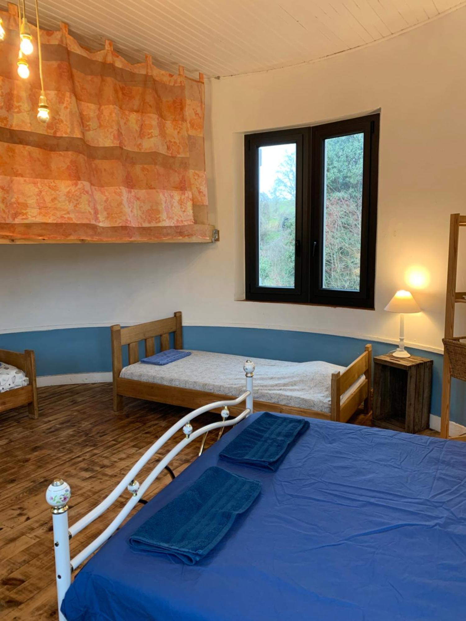 Les Favouilles - Gite & Chambres D Hotes Dauphin Εξωτερικό φωτογραφία